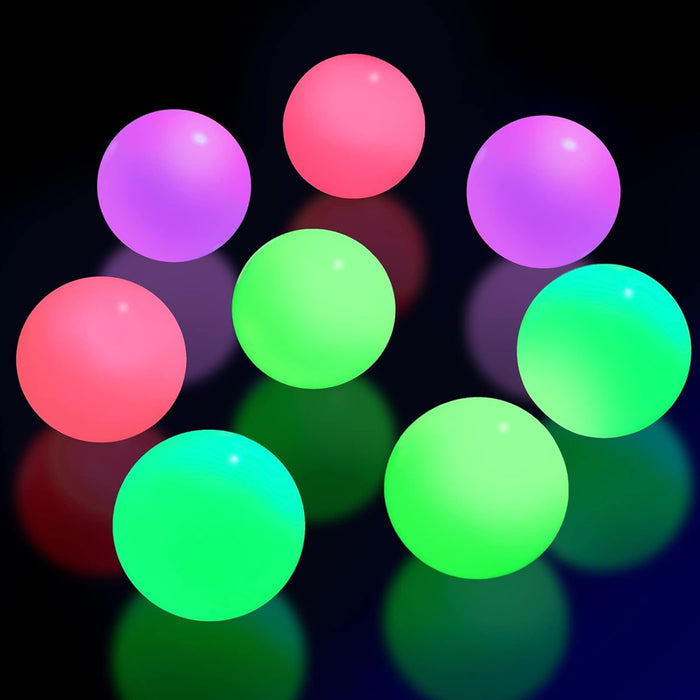 8 Pieces Glowing Sticky Balls