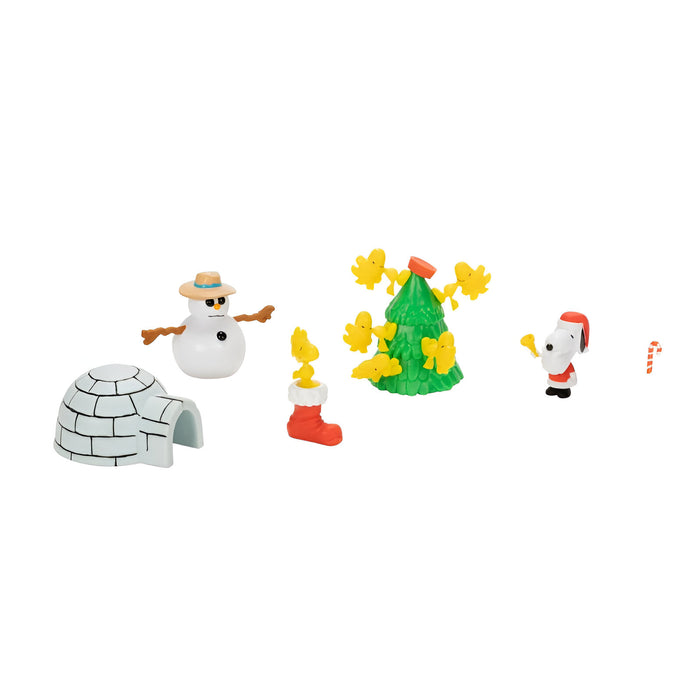 Peanuts And Snoopy Holiday Surprise Set with Mini Figures