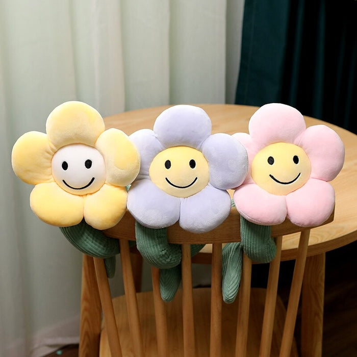 The Plush Flower Curtain Buckle