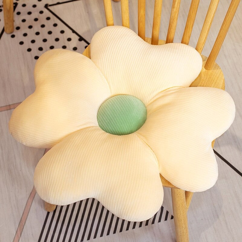 Daisy Four Leaf Clover Plush