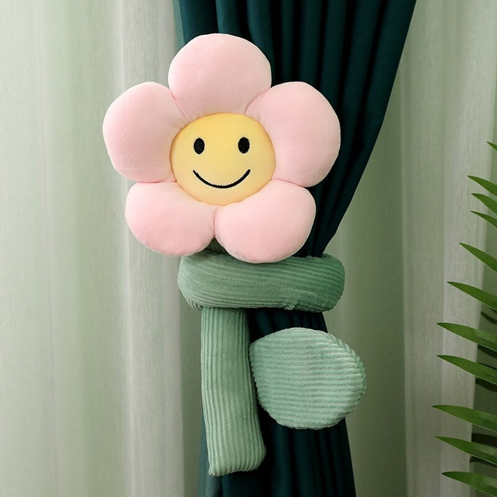 The Plush Flower Curtain Buckle